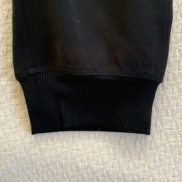 lululemon on the fly jogger - Picture 3 of 4